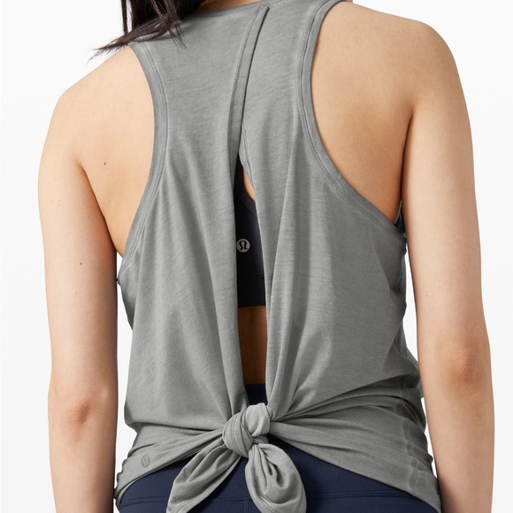 lululemon All Tied Up Tank *Gray Wash size 6 - Picture 2 of 8